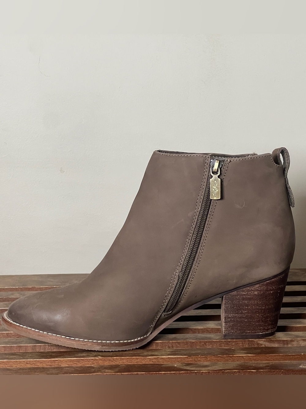 Aqua College Nancy - Taupe Leather Ankle Boots - US 12 - Picture 10 of 12